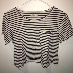 Abercrombie crop tee
